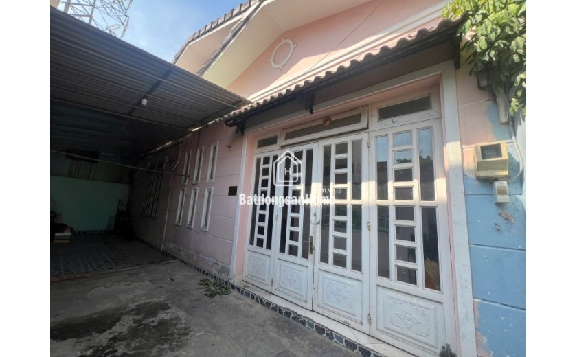 Bán nhà đường số 4, Phường Trường Thọ, Thủ Đức, TP HCM. DT 175m2, 3PN, SHR, giá 8.69  tỷ - 0933125879